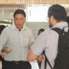 Carlos Andrés explicó su cartel a los asistentes y evaluadores