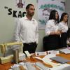 Los estudiantes montaron estands para dar a conocer sus ideas de emprendimiento
